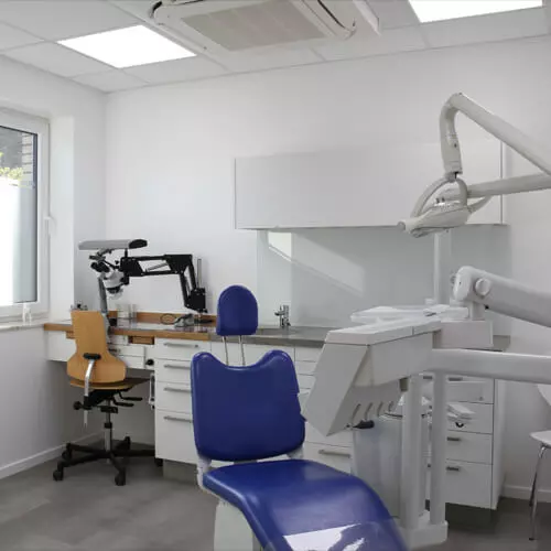 Stuhl in einem Patientenzimmer